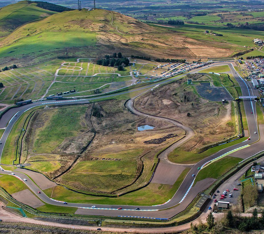 Circuit Map of Knockhill Motorsport Centres 1.3 mile (2km) track, 30 ft ...