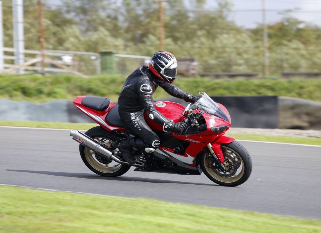  Niall Mackenzie Bike Trackday with Niall Mackenzie, motorcycle trackday action all day long with top expert tuition, advice and tips from 3 times British Superbike Champion, Niall Mackenzie and some current racing stars. Experience at Knockhill